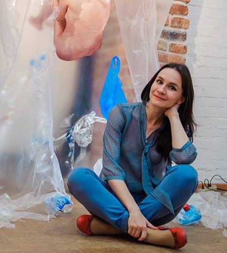 «Сценографію вагітності» франківської фотохудожниці побачать в Азії та Європі