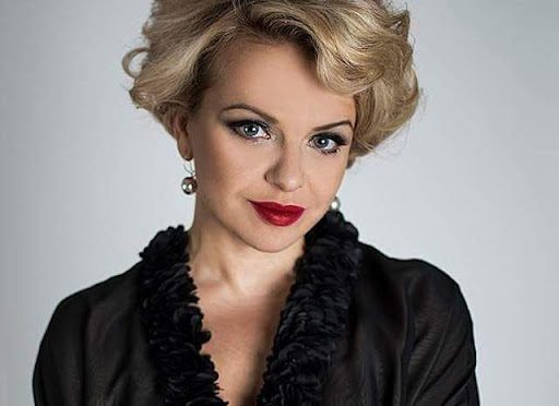 Українська акторка театру та кіно, продюсерка та громадська діячка